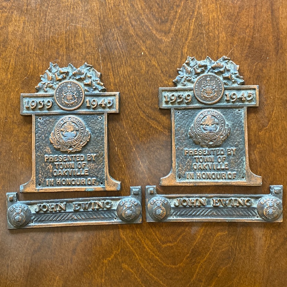 WW2 WWII CANADIAN PLAQUE PRESENTED BY THE TOWN OF OAKVILLE ONTARIO